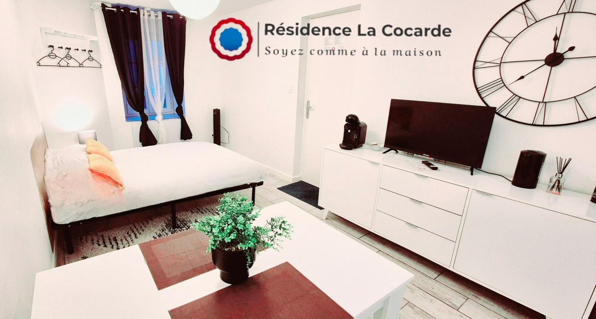 Residence La Cocarde, Suites Type Appartements Bourges Exteriör bild